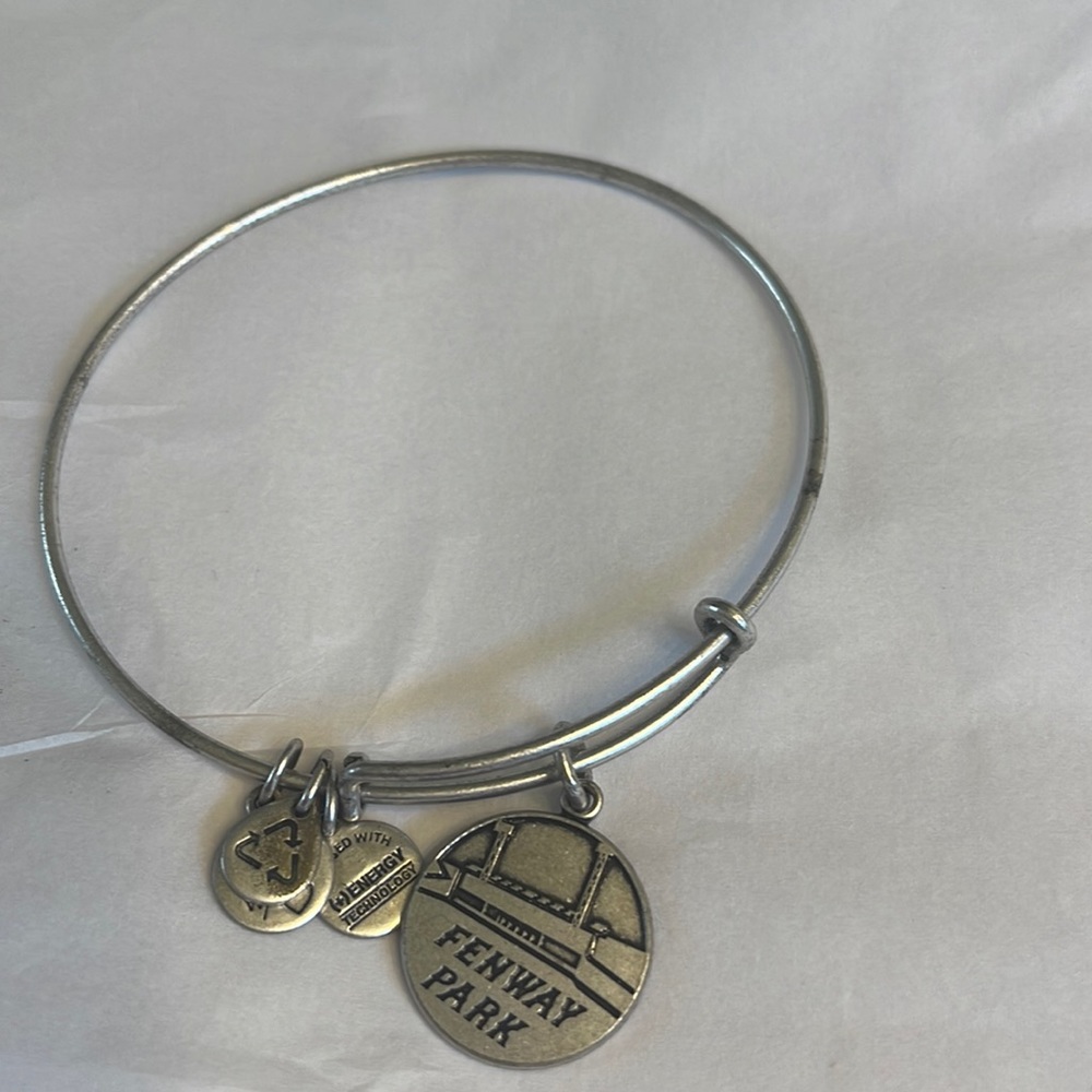 Alex and Ani brackets.